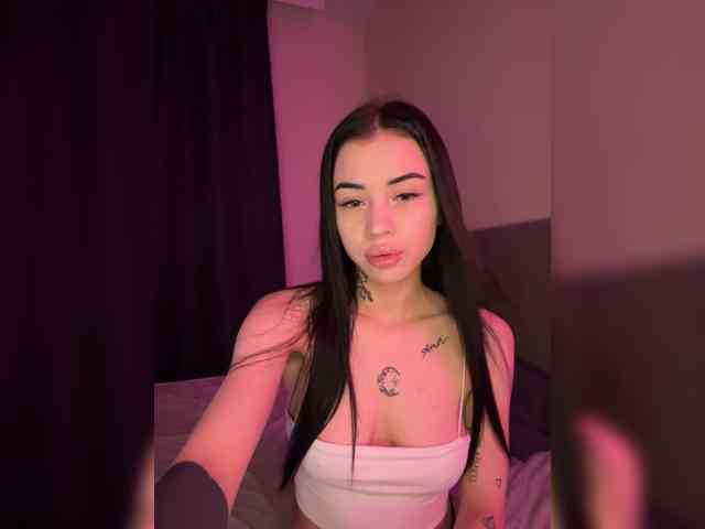 -dkny- webcam
