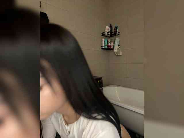 -dkny- webcam
