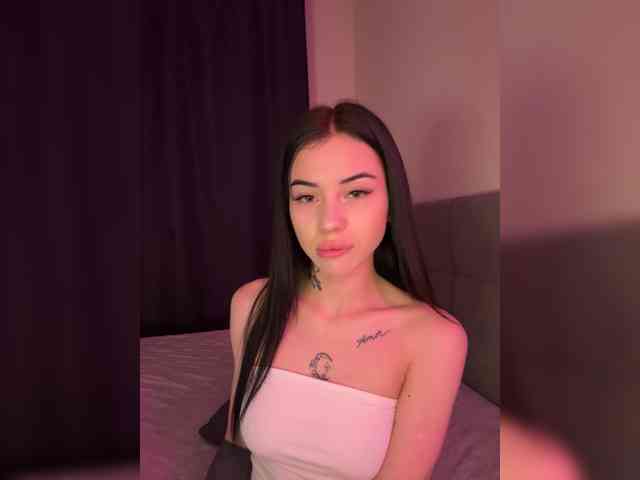 -dkny- webcam