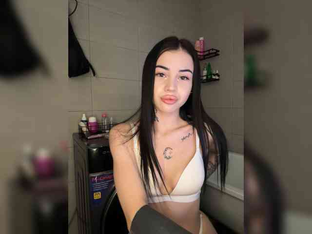 -dkny- webcam