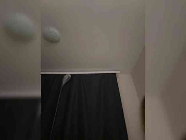 -dkny- webcam