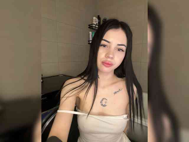 -dkny- webcam