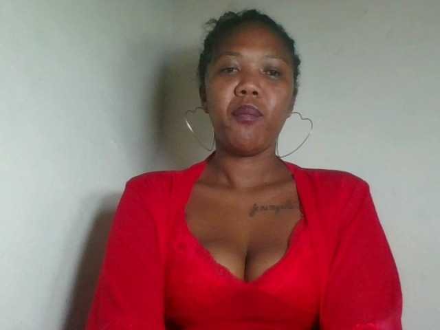 Sheilkahsexy live cam on BongaCams