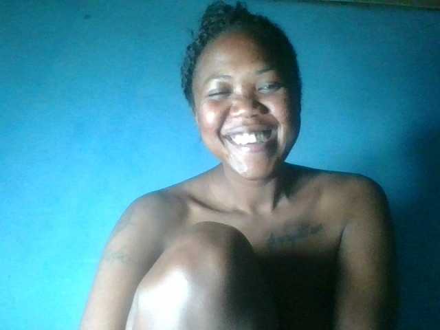 Sheilkahsexy live cam on BongaCams