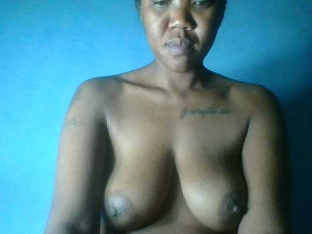 Sheilkahsexy live cam on BongaCams