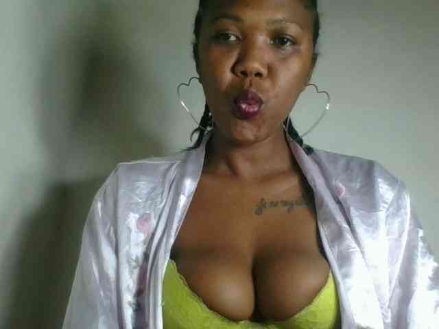 Sheilkahsexy webcam