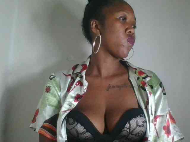 Sheilkahsexy webcam