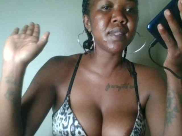 Sheilkahsexy Live Webcam on BongaCams