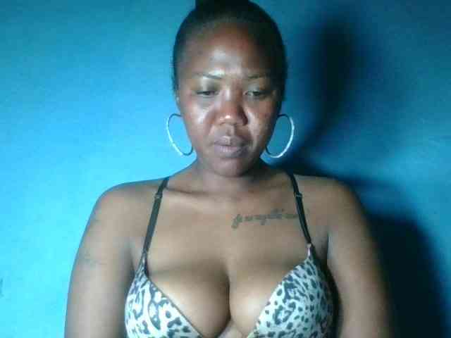Sheilkahsexy webcam