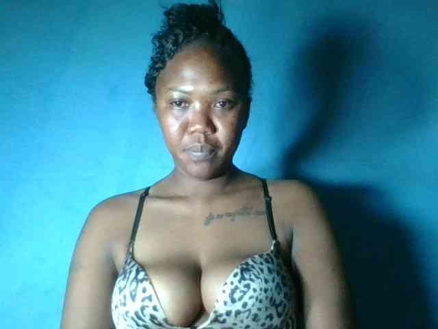 Sheilkahsexy webcam