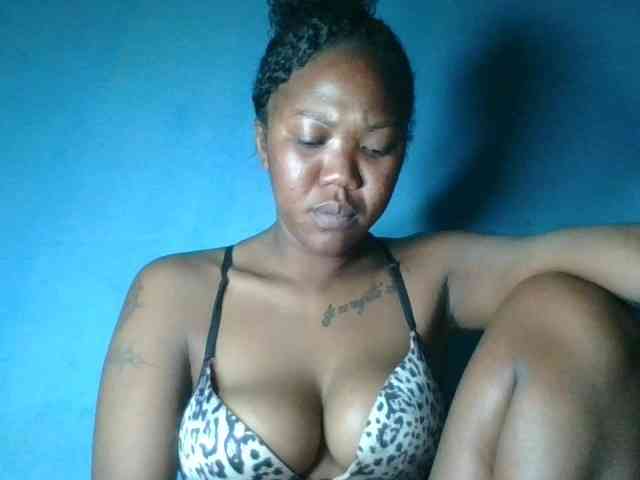 Sheilkahsexy webcam