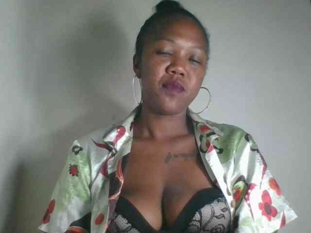 Sheilkahsexy webcam