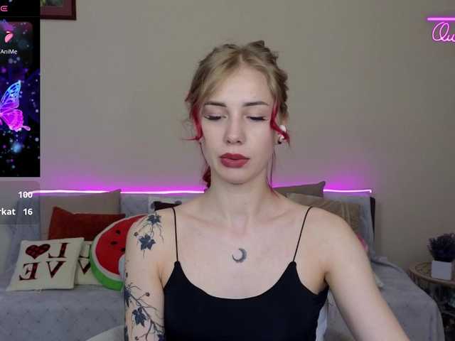 LunaBelli live cam on BongaCams