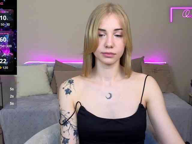 LunaBelli webcam