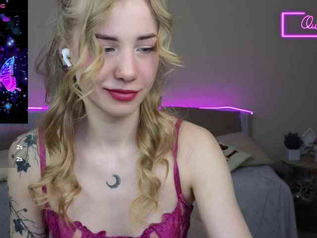 LunaBelli webcam