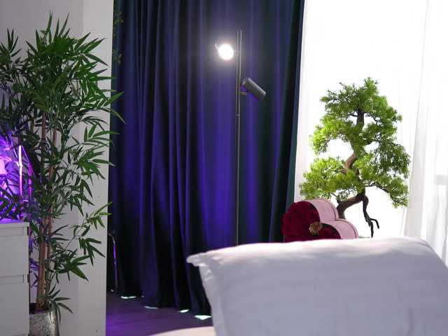 ArtTeasee live cam on BongaCams