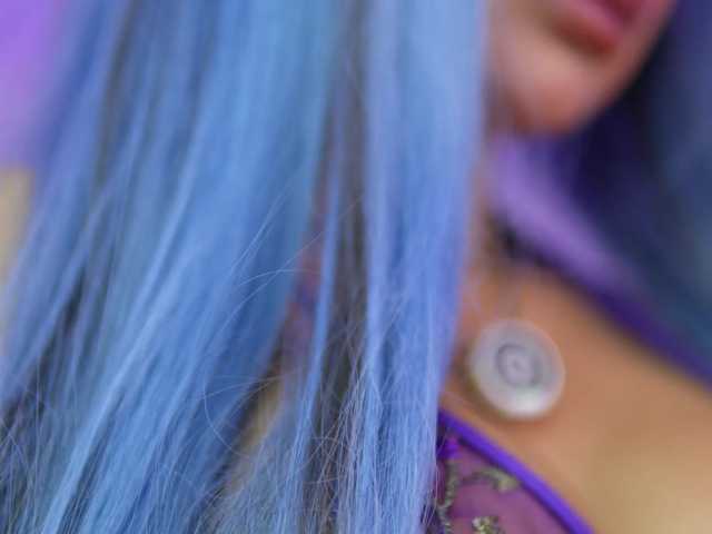 ArtTeasee live cam on BongaCams