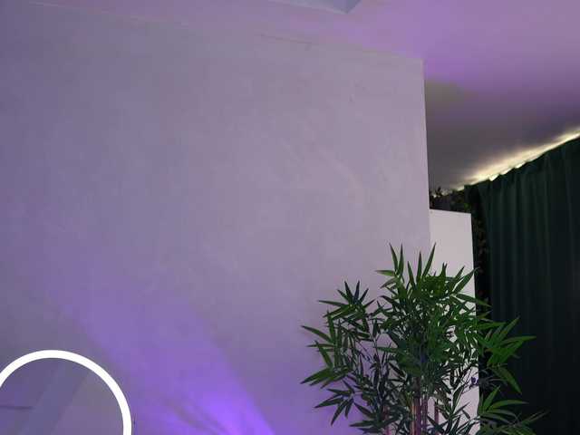ArtTeasee live cam on BongaCams