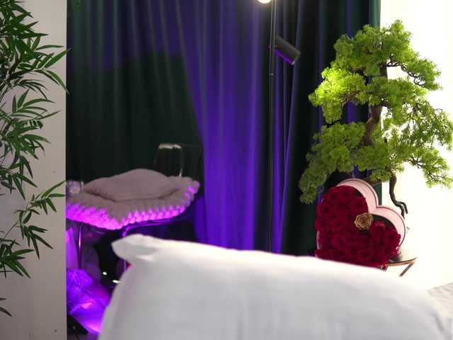 ArtTeasee live cam on BongaCams