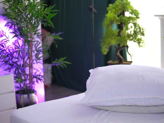 ArtTeasee live cam on BongaCams