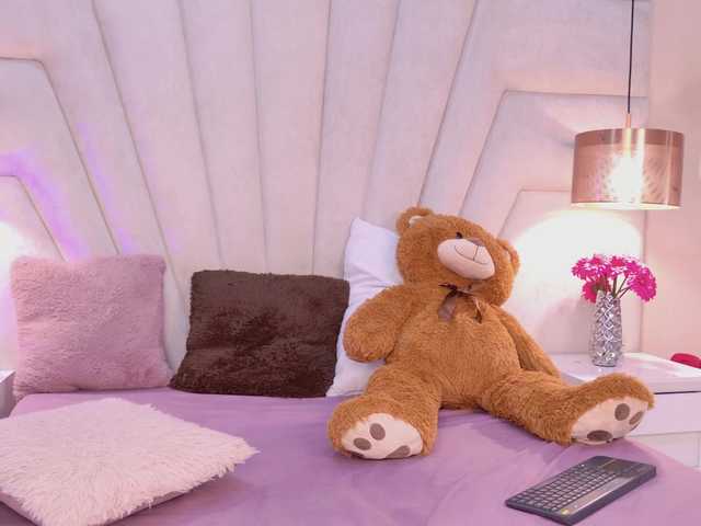 BREE-WATSON live cam on BongaCams