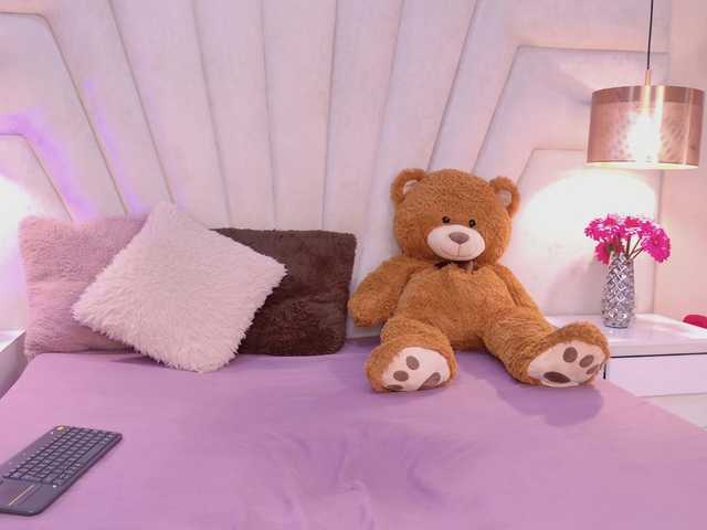 BREE-WATSON live webcam show