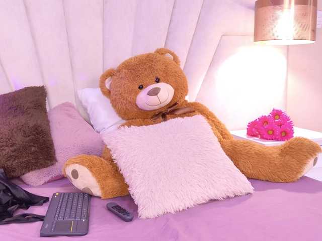 BREE-WATSON live cam on BongaCams