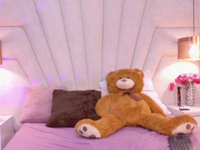 BREE-WATSON live cam on BongaCams