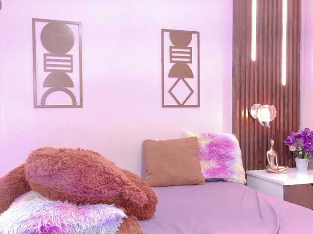BREE-WATSON live cam on BongaCams