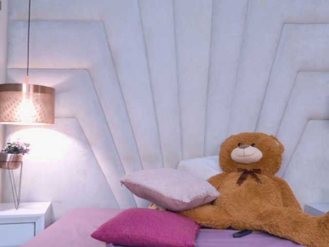 BREE-WATSON live cam on BongaCams