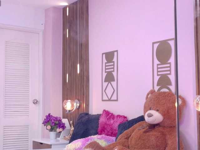 BREE-WATSON's BongaCams show and profile