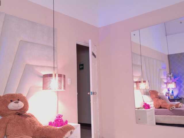 BREE-WATSON live cam on BongaCams