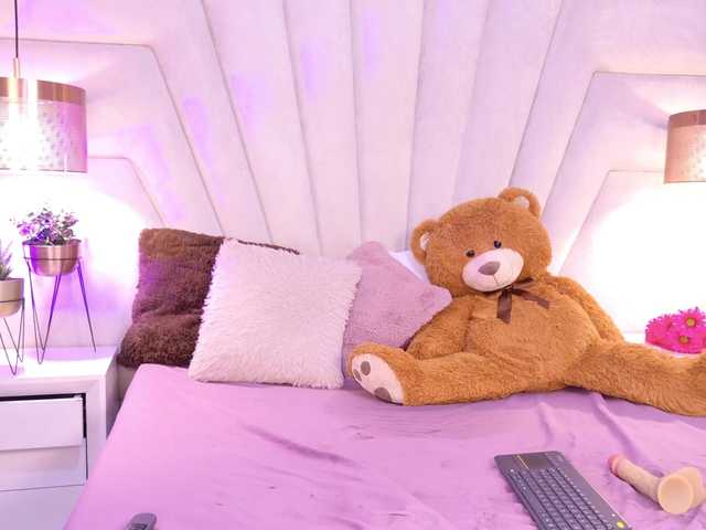 BREE-WATSON live cam on BongaCams