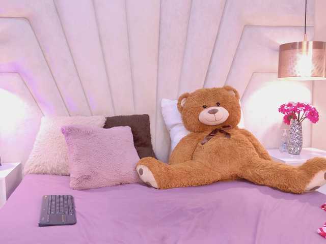 BREE-WATSON live cam on BongaCams