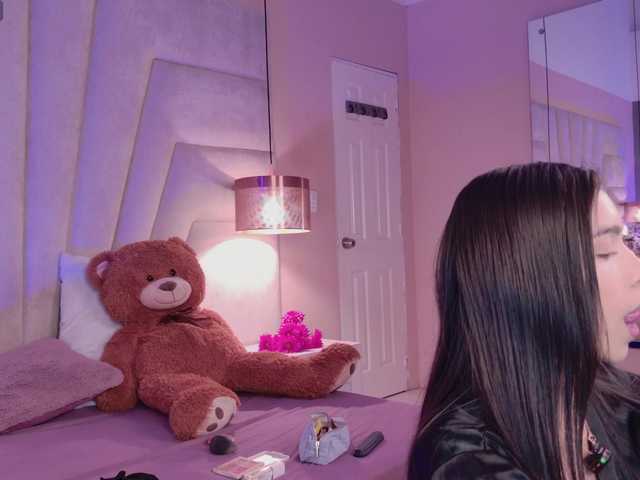 BREE-WATSON live cam on BongaCams