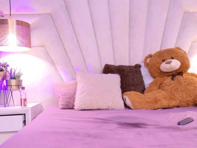 BREE-WATSON live cam on BongaCams