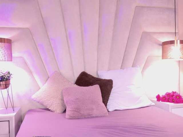 BREE-WATSON live cam on BongaCams