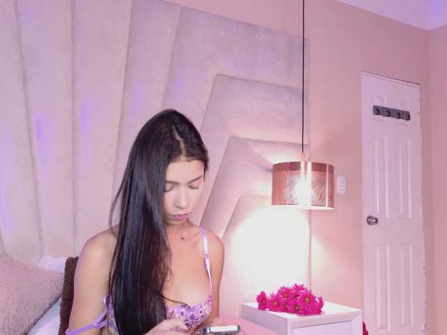 BREE-WATSON live cam on BongaCams