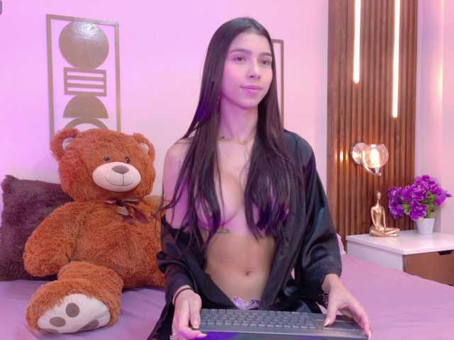 BREE-WATSON live cam on BongaCams