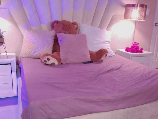 BREE-WATSON live cam on BongaCams