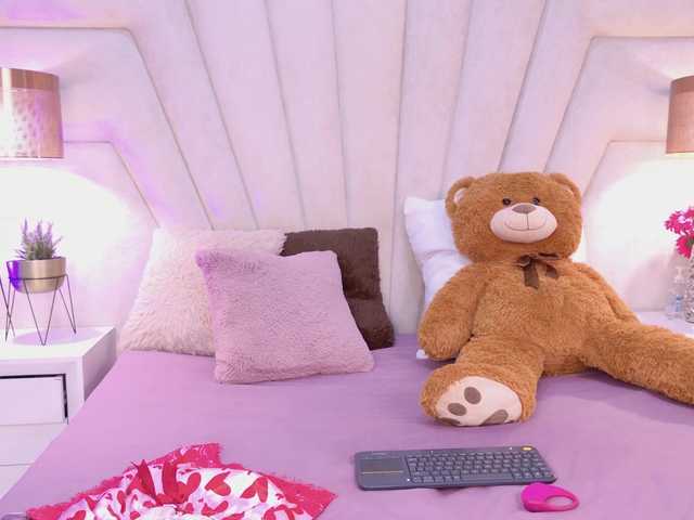 BREE-WATSON live cam on BongaCams