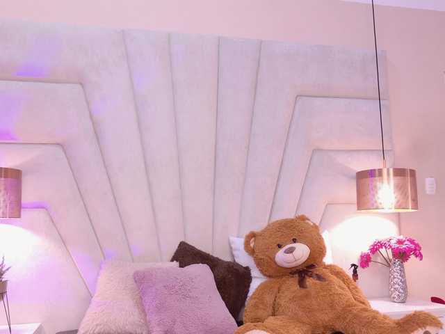 BREE-WATSON live cam on BongaCams