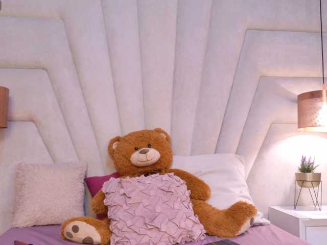 BREE-WATSON live cam on BongaCams