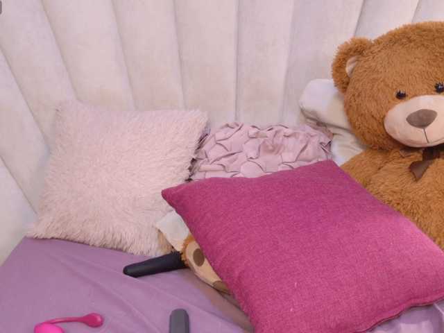 BREE-WATSON live cam on BongaCams