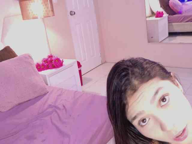 BREE-WATSON webcam