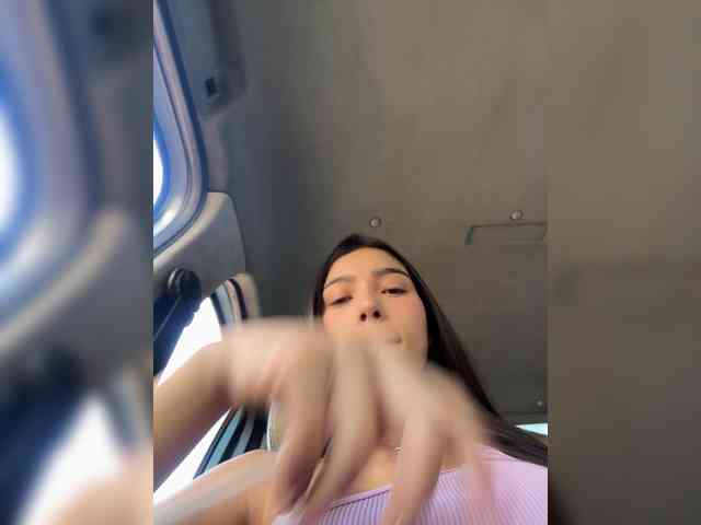 BREE-WATSON webcam