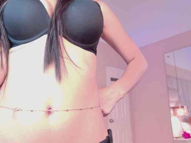BREE-WATSON webcam