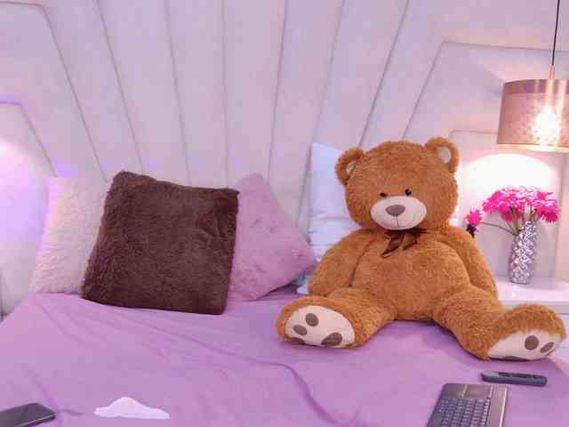 BREE-WATSON webcam