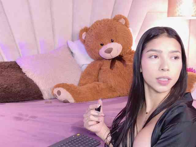 bree-watson's live room