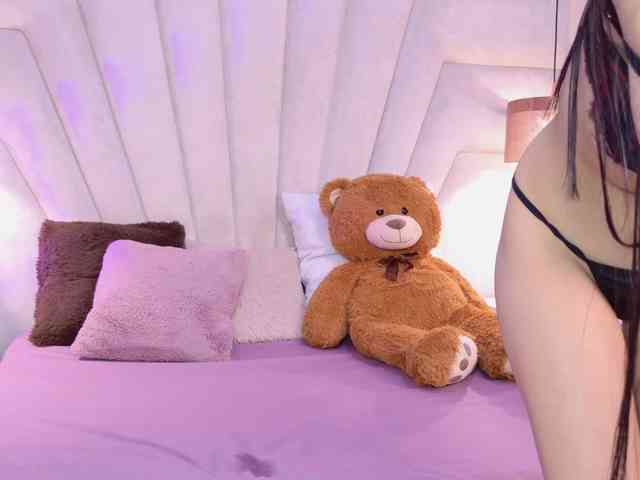 BREE-WATSON webcam